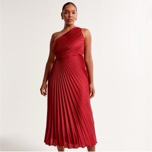 Abercrombie & Fitch Red One-Shoulder Pleated Dress